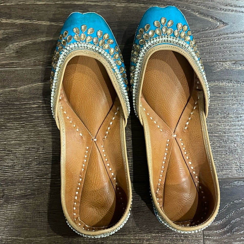 Traditional Punjabi Shoes